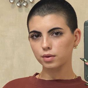 Meet your Posher, Mel